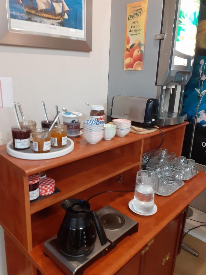 Hotel Les Gens De Mer La Rochelle La Rochelle  Zewnętrze zdjęcie