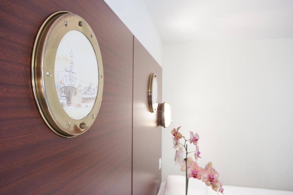 Hotel Les Gens De Mer La Rochelle La Rochelle  Zewnętrze zdjęcie