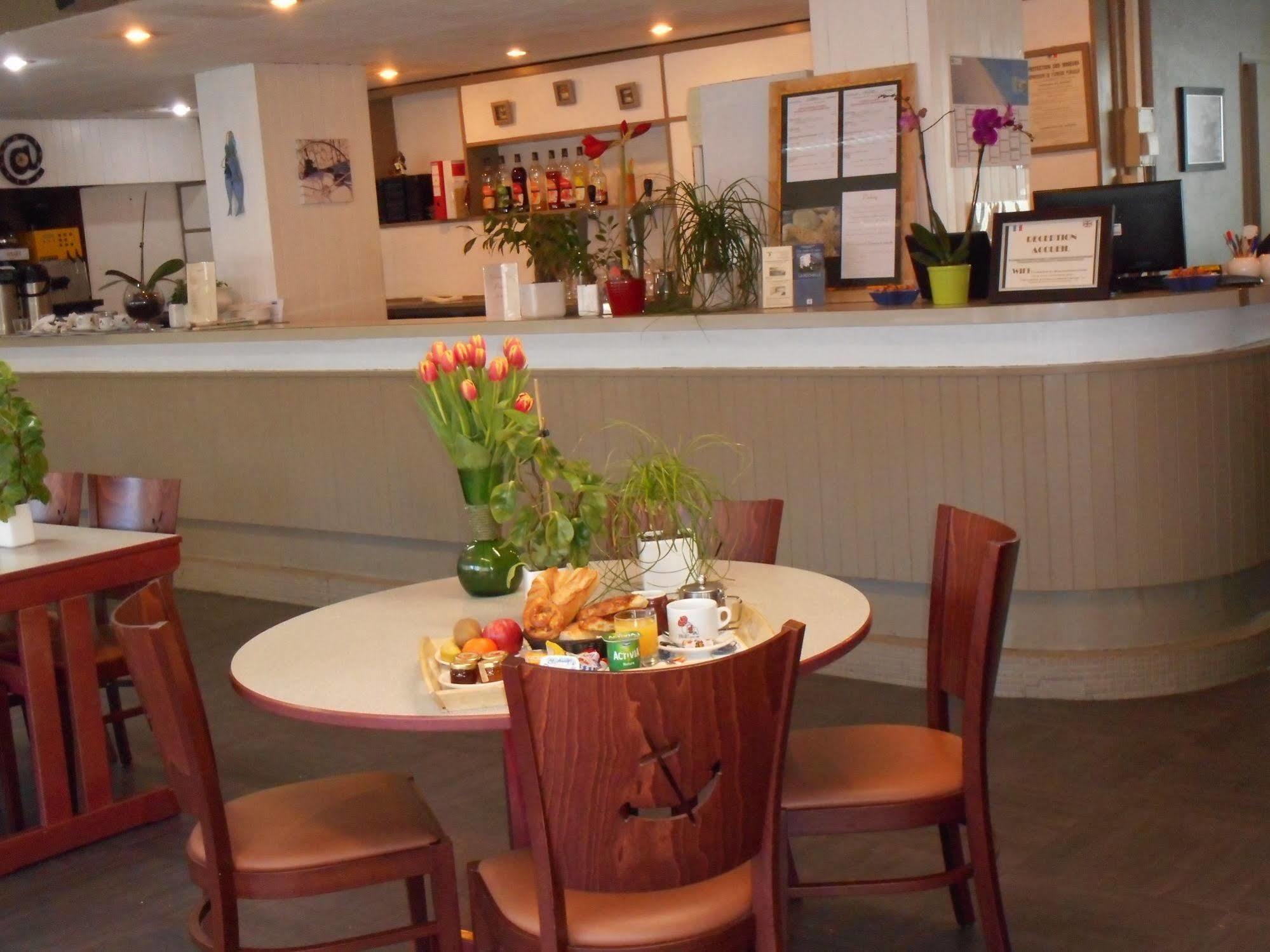 Hotel Les Gens De Mer La Rochelle La Rochelle  Zewnętrze zdjęcie