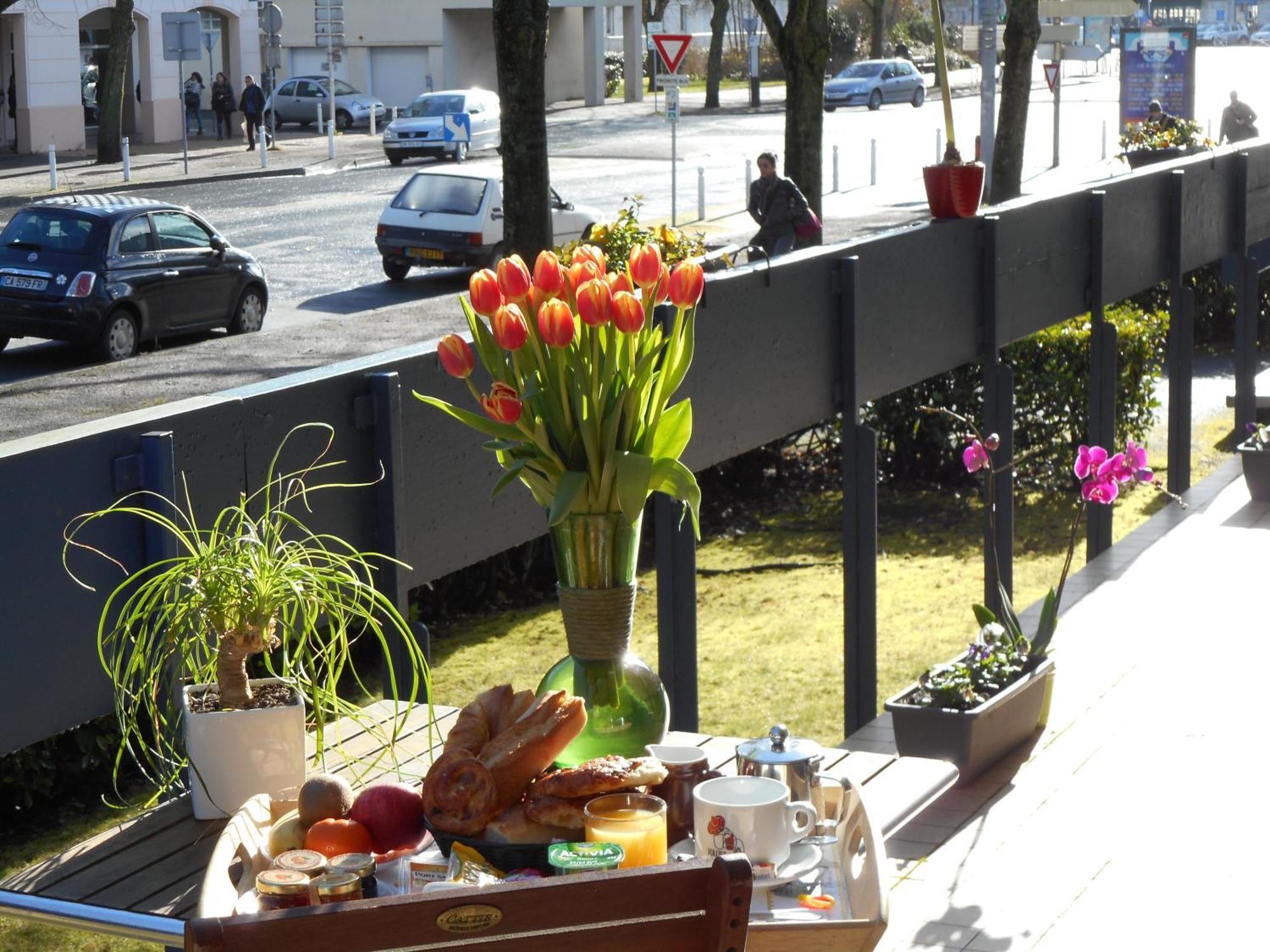 Hotel Les Gens De Mer La Rochelle La Rochelle  Zewnętrze zdjęcie